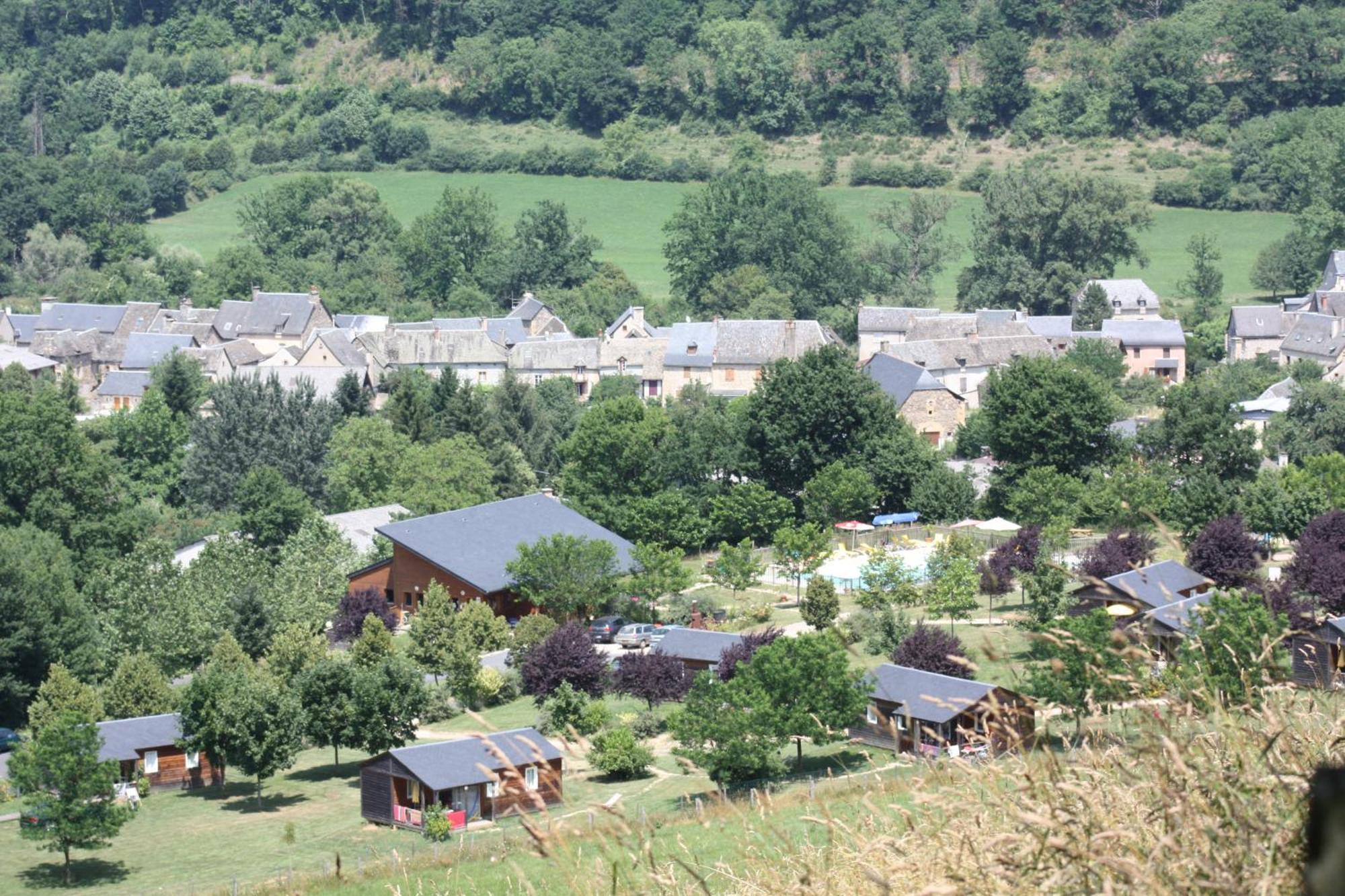 Village De Gite - La Cascade Sainte-Eulalie-d'Olt Kültér fotó